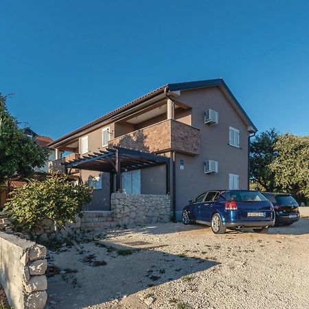 Nice Apartment In Mandre With Wifi Εξωτερικό φωτογραφία