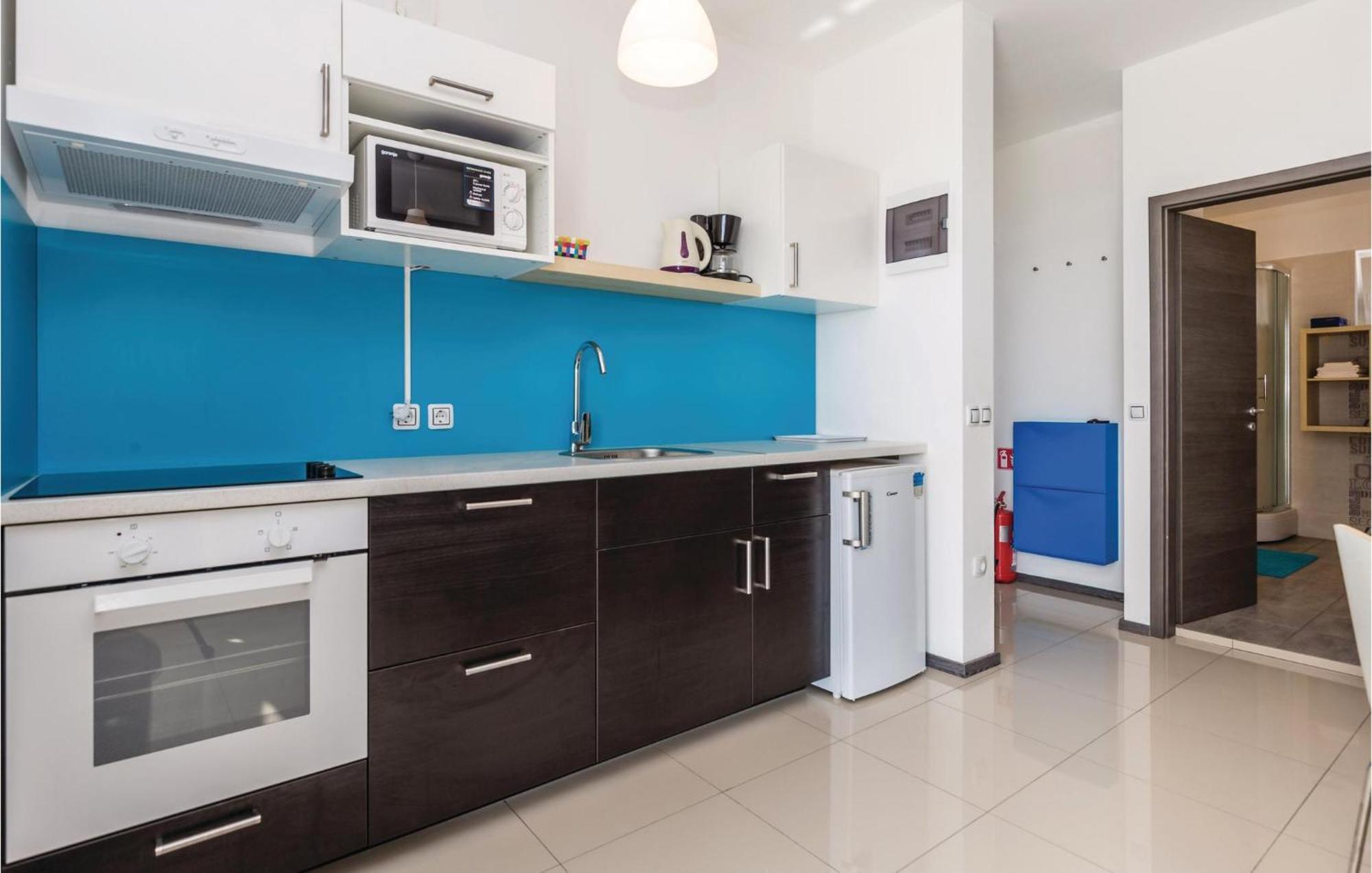 Nice Apartment In Mandre With Wifi Εξωτερικό φωτογραφία