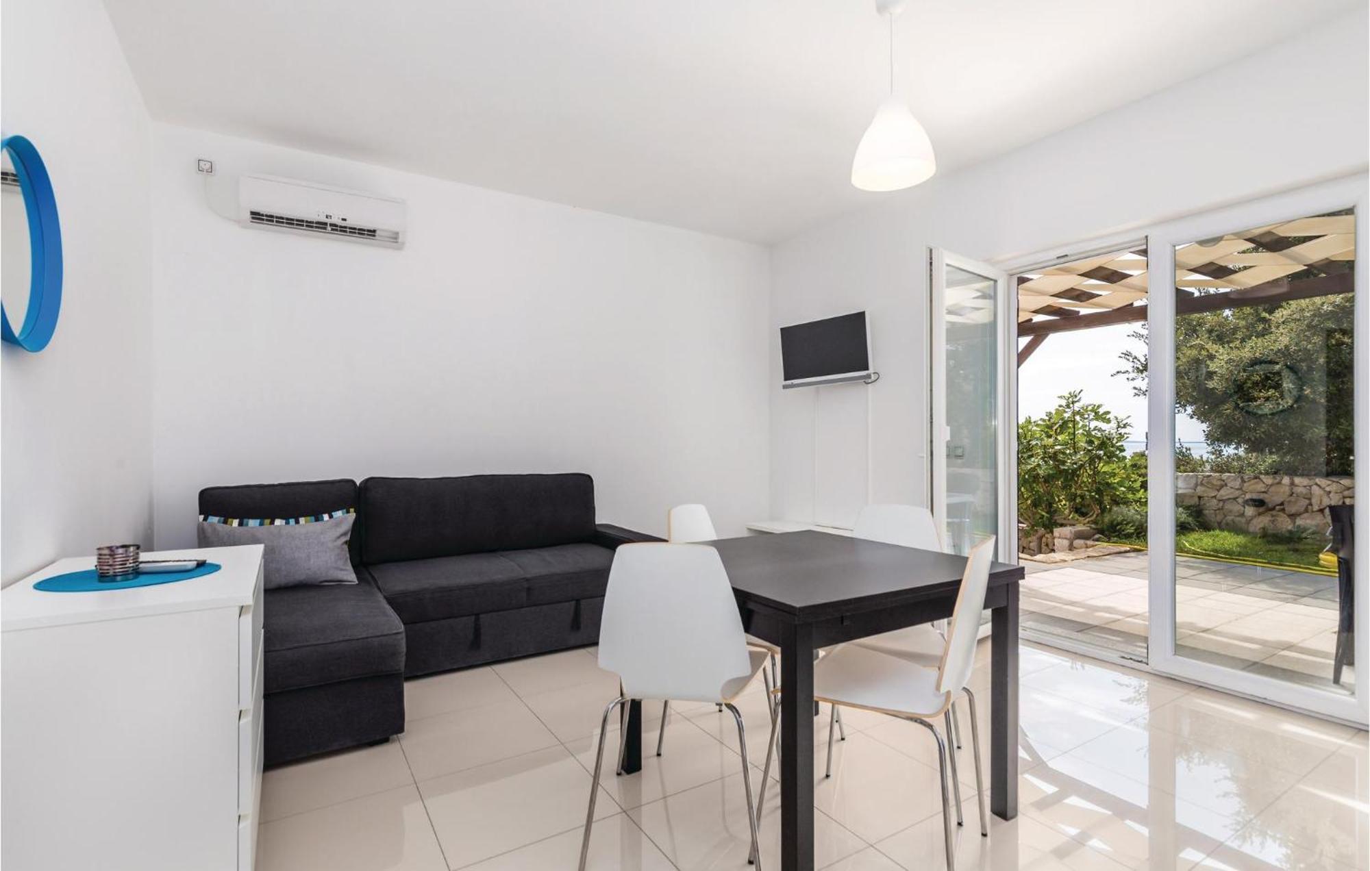 Nice Apartment In Mandre With Wifi Εξωτερικό φωτογραφία