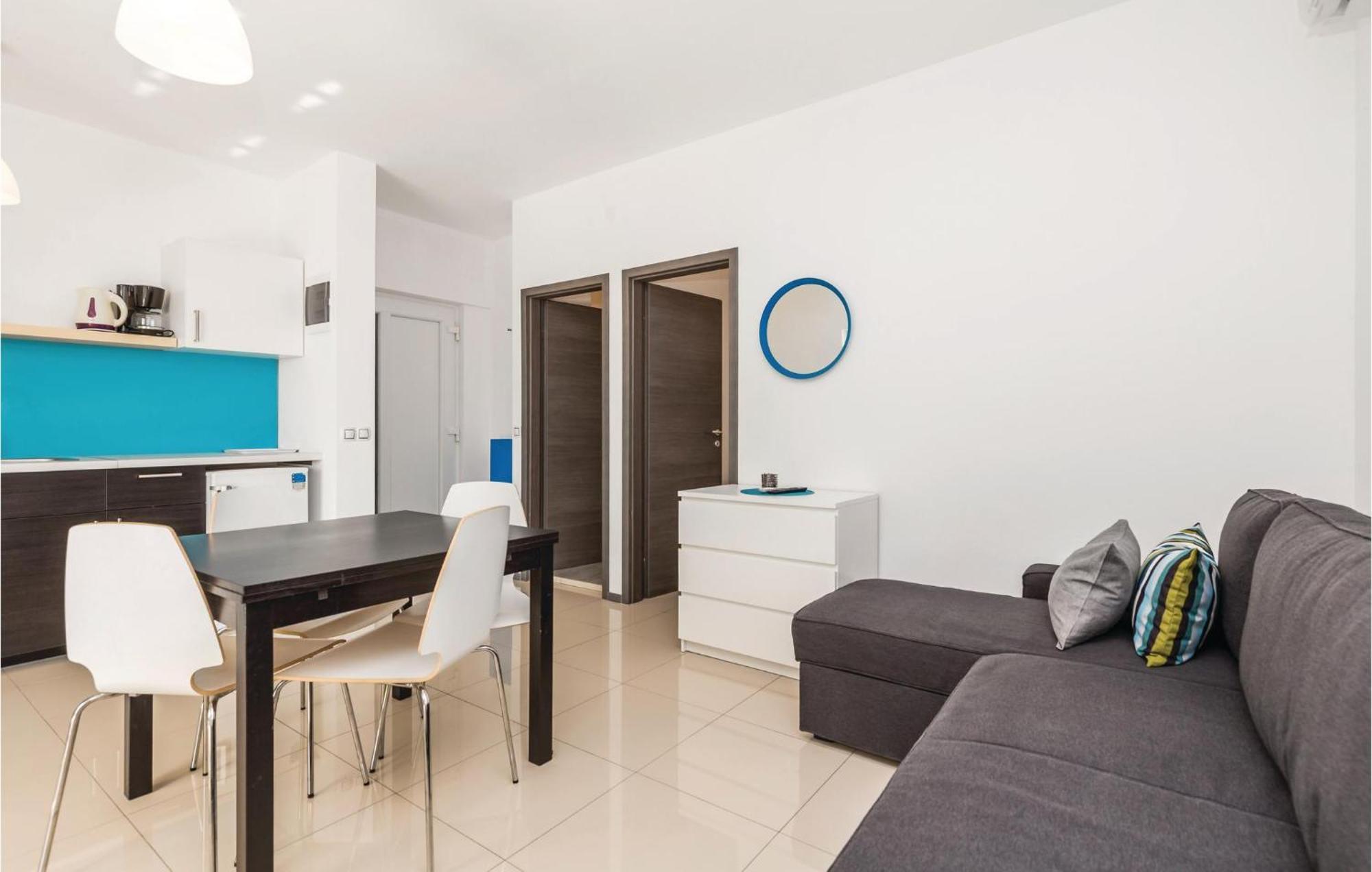 Nice Apartment In Mandre With Wifi Εξωτερικό φωτογραφία