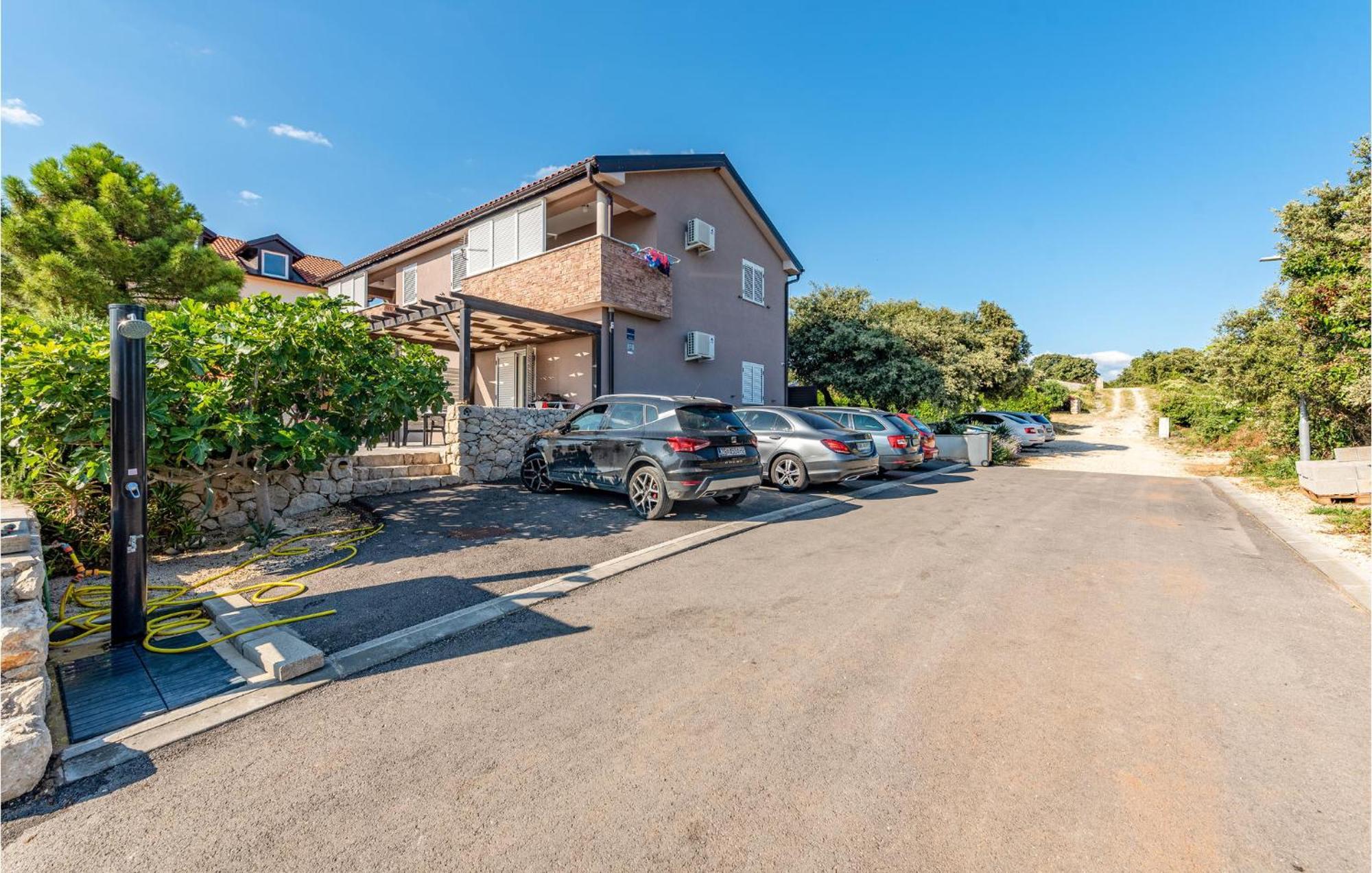 Nice Apartment In Mandre With Wifi Εξωτερικό φωτογραφία